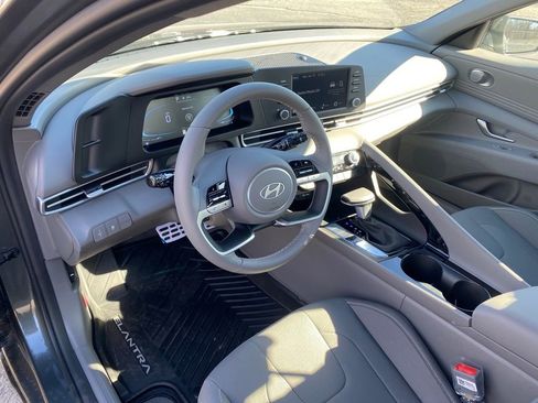 New 2026 Hyundai Elantra SEL Sport image 12