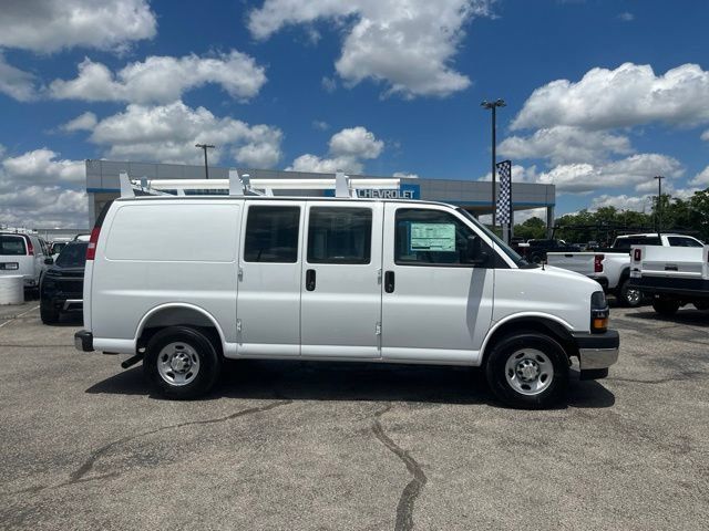 New 2026 Chevrolet Express 2500 w/ Communications Package RWD image 2