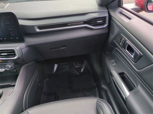 Used 2024 Ford Mustang GT Premium image 15
