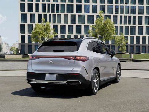 New 2026 Mercedes-Benz EQE 320 4MATIC SUV image 23