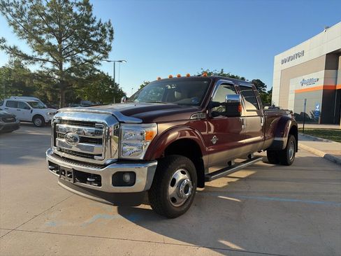Used 2011 Ford F350 Lariat w/ Lariat Ultimate Pkg AWD/4WD image 4