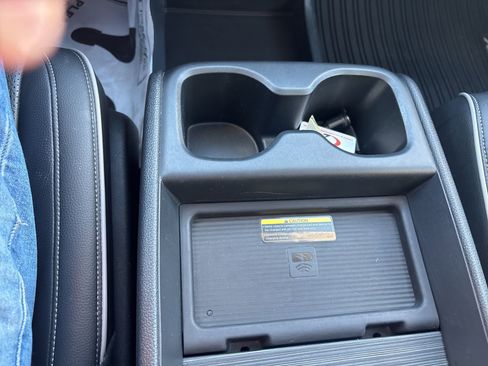 Used 2023 Honda Odyssey Elite image 30