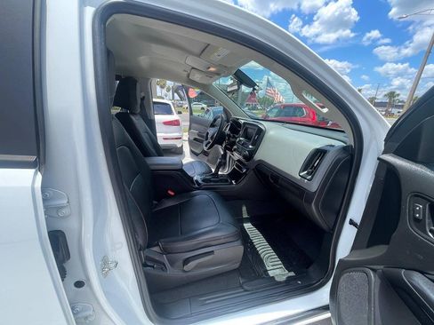 Used 2020 Chevrolet Colorado W/T w/ WT Convenience Package AWD/4WD image 16
