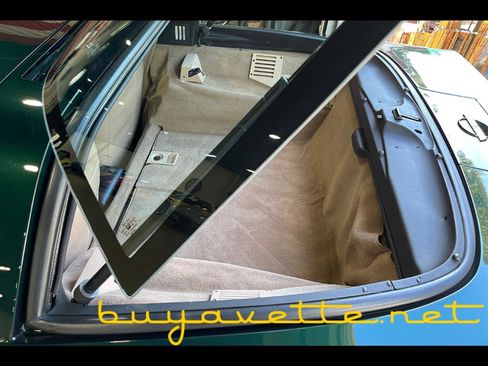 Used 1996 Chevrolet Corvette Coupe image 22