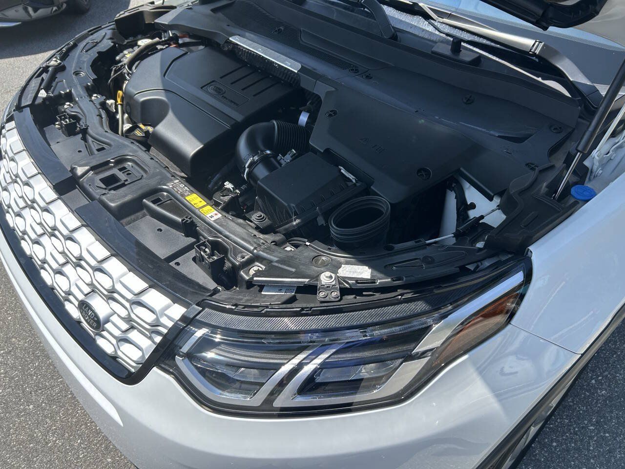 Used 2021 Land Rover Discovery Sport S AWD/4WD image 30