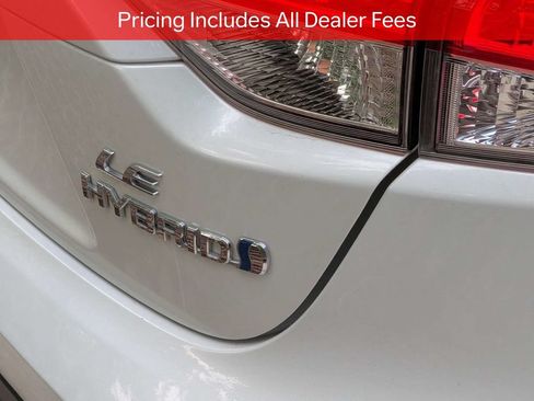 Certified 2024 Toyota Corolla LE FWD image 8