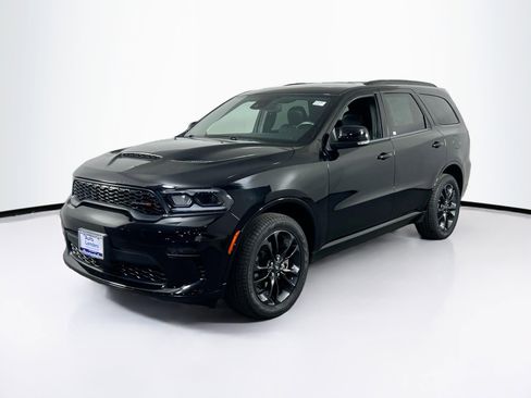 Used 2022 Dodge Durango GT image 1