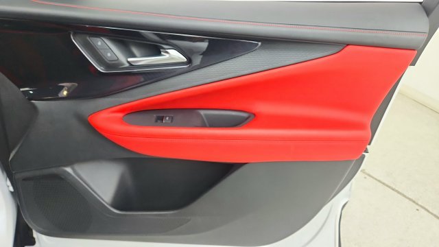 Used 2024 Chevrolet Blazer EV RS RWD image 41