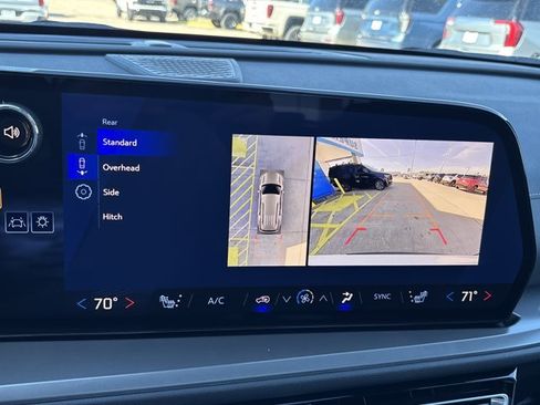 New 2026 Chevrolet Traverse LT w/ Enhanced Driving Package image 37