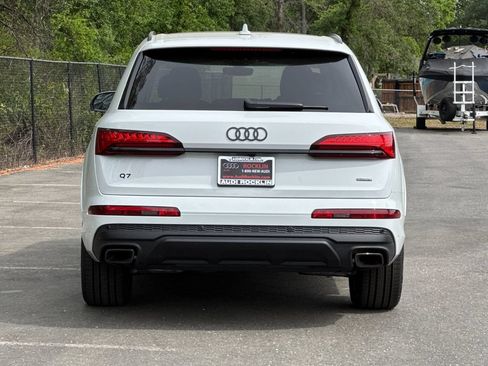 Used 2026 Audi Q7 2.0T Premium Plus w/ Premium Plus Package AWD/4WD image 6