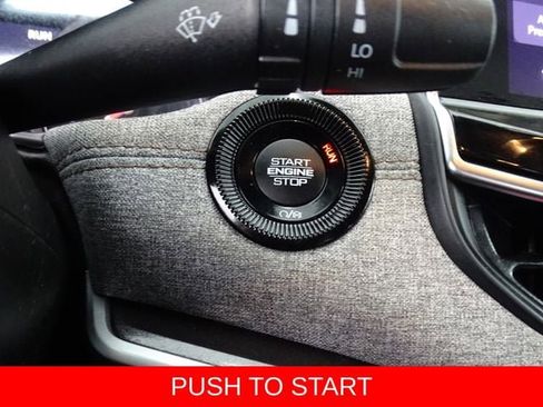 Certified 2023 Jeep Compass Latitude w/ Sun and Sound Group image 9