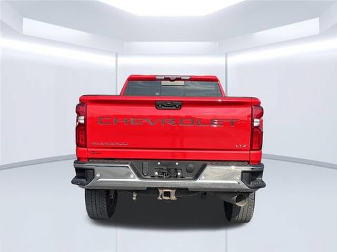 Used 2022 Chevrolet Silverado 2500 LTZ w/ LTZ Premium Package AWD/4WD image 7