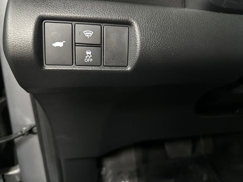 Used 2025 Honda Pilot TrailSport image 34