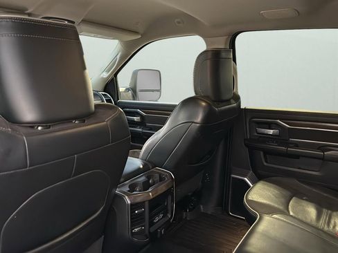 Used 2023 RAM 2500 Laramie image 29