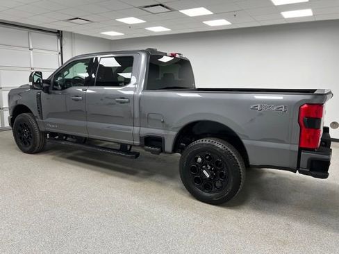 Used 2025 Ford F350 Lariat w/ Black Appearance Package AWD/4WD image 7