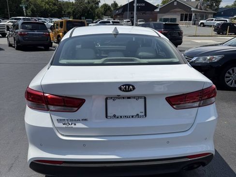 Used 2018 Kia Optima LX FWD image 7