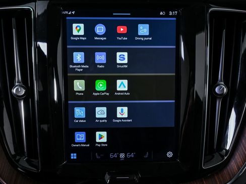 Certified 2023 Volvo XC60 B5 Ultimate image 16