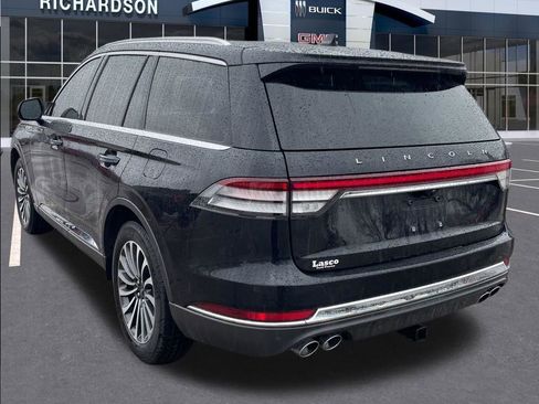 Used 2022 Lincoln Aviator Reserve AWD/4WD image 3