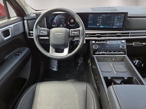 Used 2025 Hyundai Santa Fe SEL FWD image 18