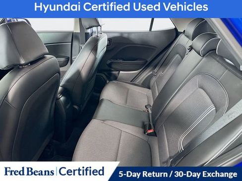 Certified 2022 Hyundai Venue Limited FWD image 22