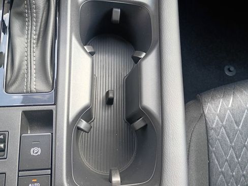 New 2026 Nissan Sentra SV w/ SV Convenience Package FWD image 18