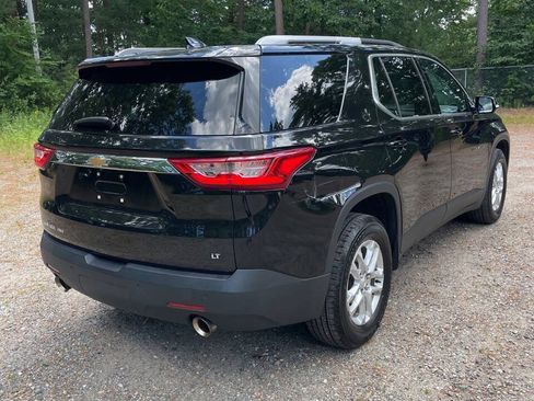Used 2018 Chevrolet Traverse LT AWD/4WD image 3