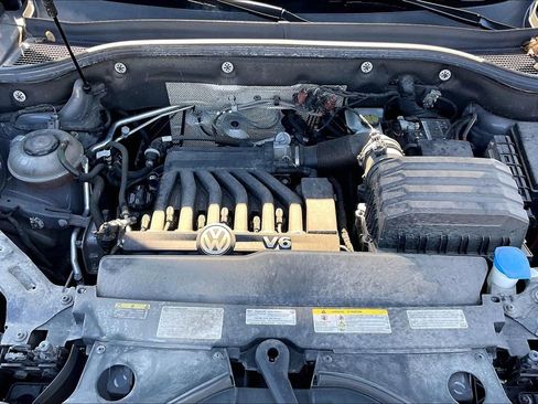 Used 2021 Volkswagen Atlas Cross Sport SEL Premium R-Line w/ Cross Sport MDO Package AWD/4WD image 9