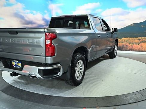 Used 2022 Chevrolet Silverado 1500 LT w/ Z71 Off-Road Package image 9