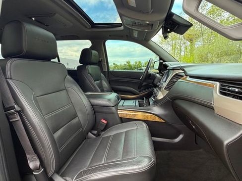 Used 2017 GMC Yukon Denali w/ Open Road Package AWD/4WD image 24