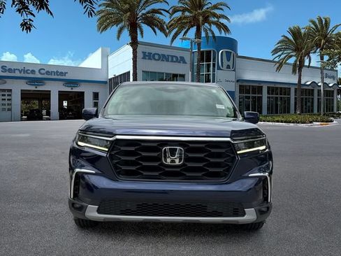 Certified 2024 Honda Pilot EX-L image 3