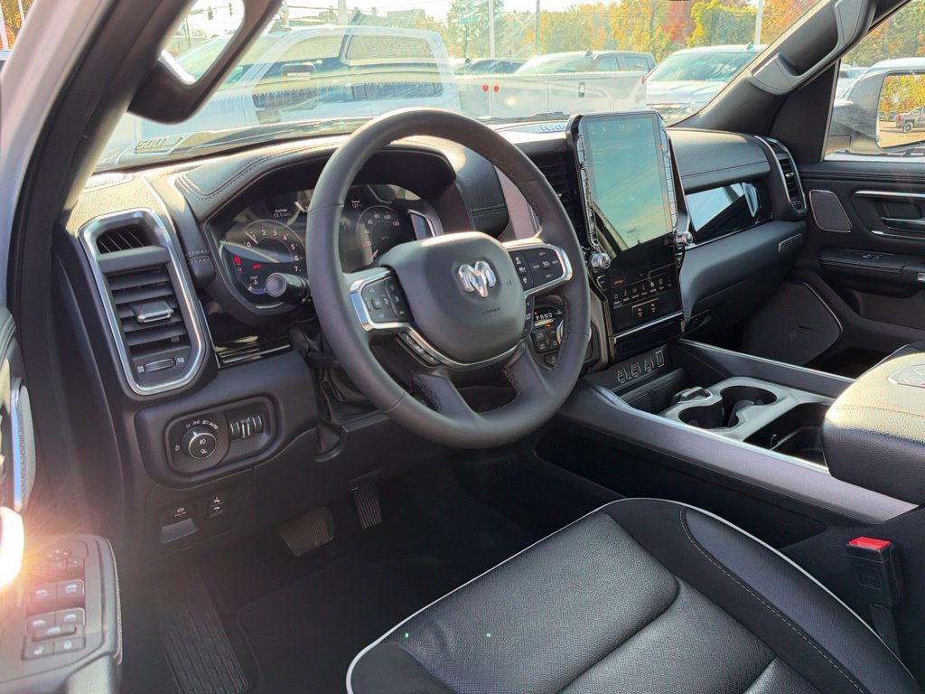 Used 2025 RAM 1500 Laramie w/ Night Edition AWD/4WD image 25