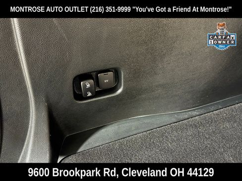 Used 2018 Ford Edge Titanium w/ Equipment Group 302A image 41