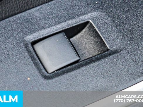 Used 2021 Toyota RAV4 LE image 50