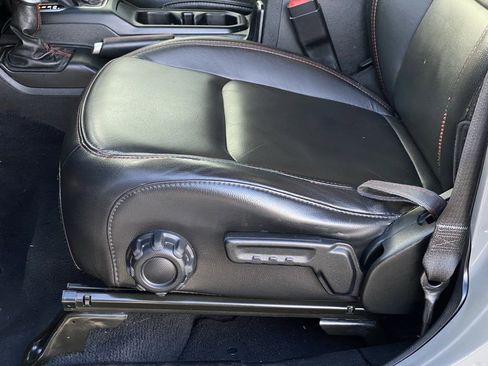 Used 2020 Jeep Gladiator Rubicon image 13