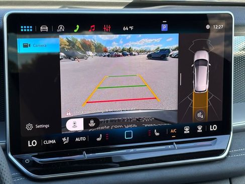 New 2026 Volkswagen Tiguan SE R-Line image 19