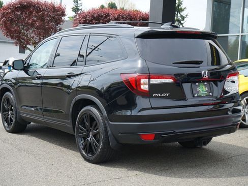 Used 2021 Honda Pilot Black Edition image 3
