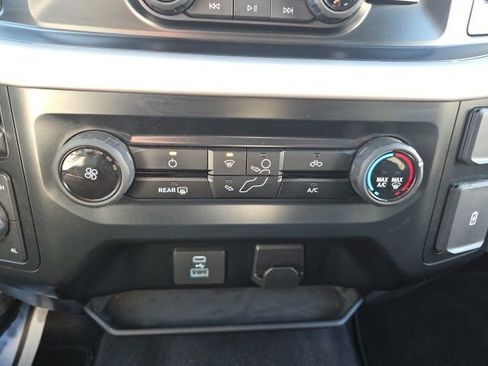 Used 2023 Ford F150 XLT image 28