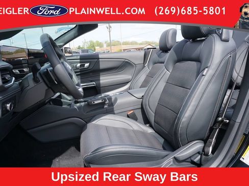 Used 2025 Ford Mustang GT Premium w/ GT Performance Package RWD image 11