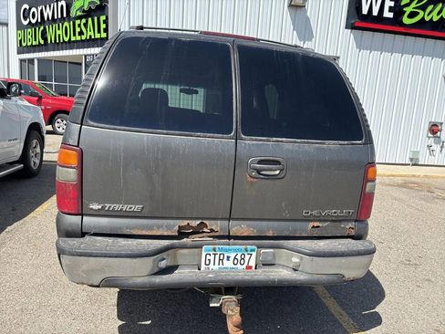Used 2000 Chevrolet Tahoe LT w/ LT Preferred Equipment Group AWD/4WD image 6
