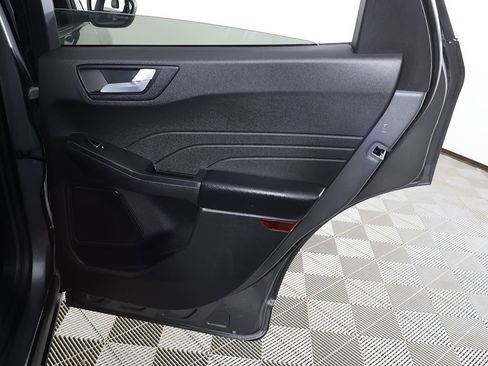 Used 2024 Ford Escape SE FWD image 25