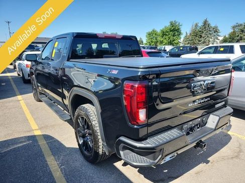 Used 2022 GMC Sierra 1500 Elevation w/ Elevation Premium Package AWD/4WD image 3