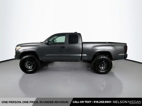 Used 2020 Toyota Tacoma SR RWD image 8