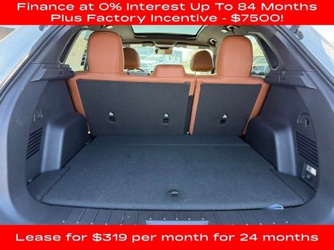 New 2025 VinFast VF 8 Plus image 32