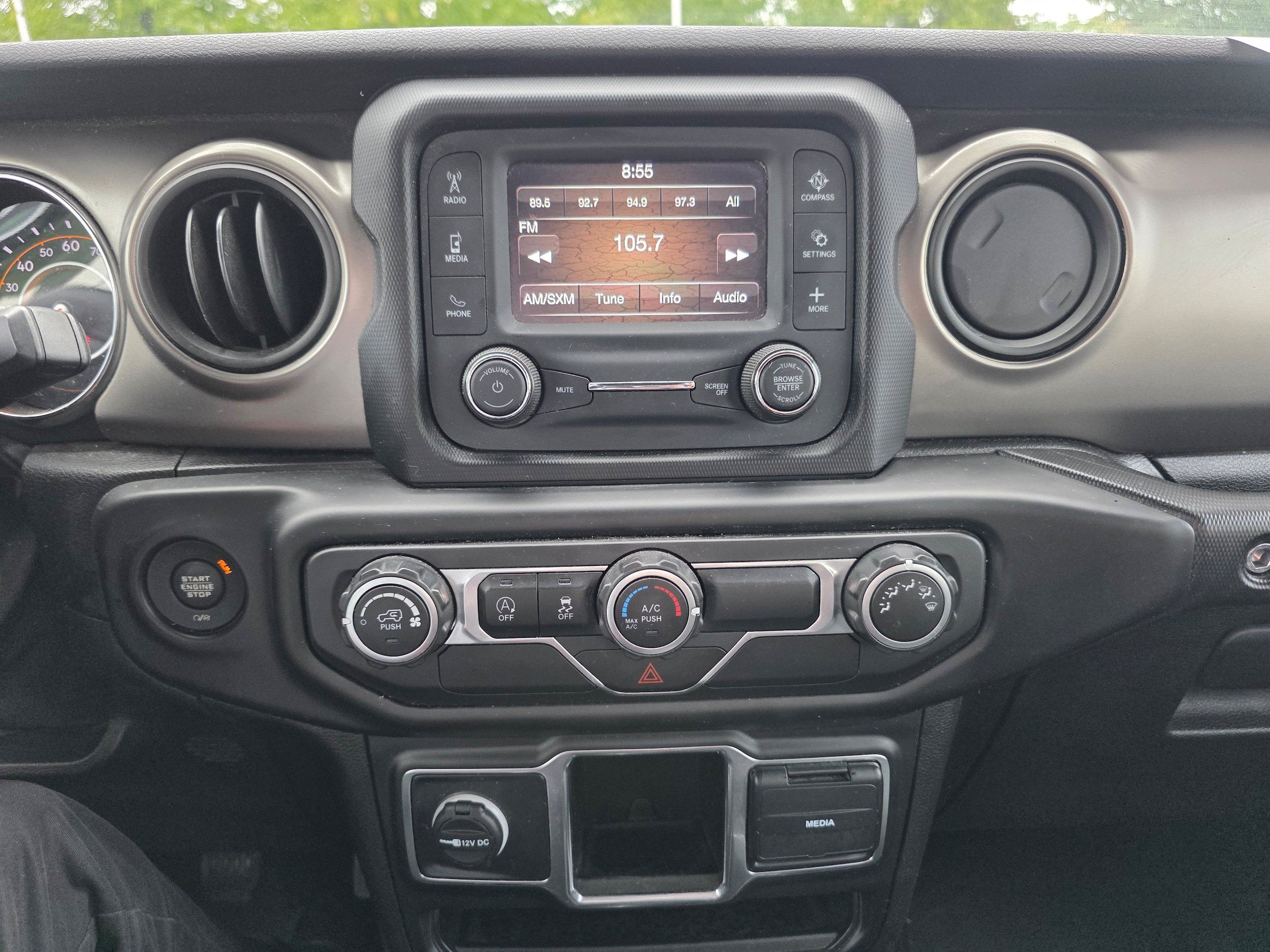 Used 2020 Jeep Wrangler Unlimited Sport AWD/4WD image 12