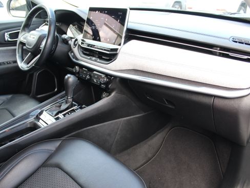 Used 2022 Jeep Compass Latitude w/ Convenience Group image 19