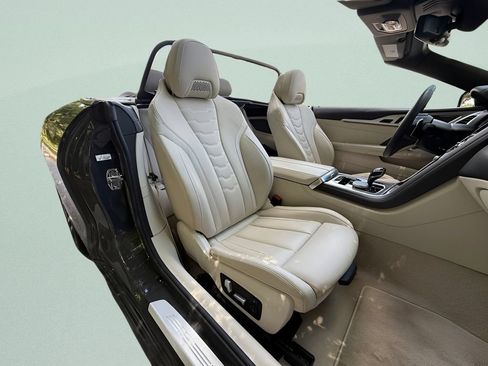 Used 2021 BMW 840i Convertible RWD image 24
