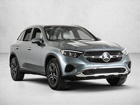 New 2026 Mercedes-Benz GLC 300 GLC 300 image 3