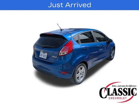 Used 2019 Ford Fiesta SE image 7