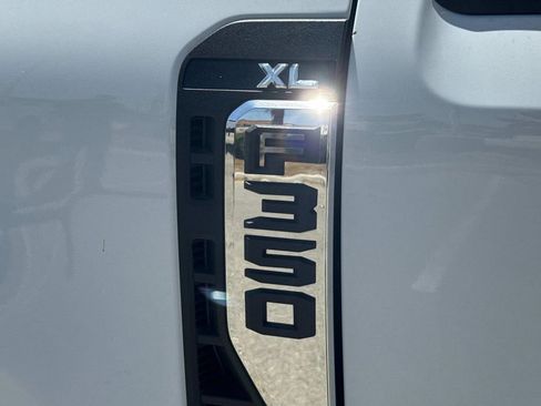 New 2025 Ford F350 XL w/ XL Chrome Package RWD image 24