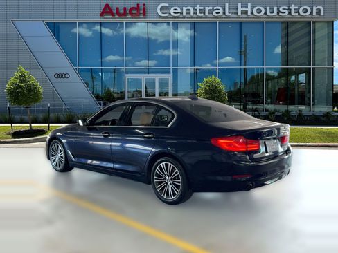 Used 2018 BMW 530i image 3